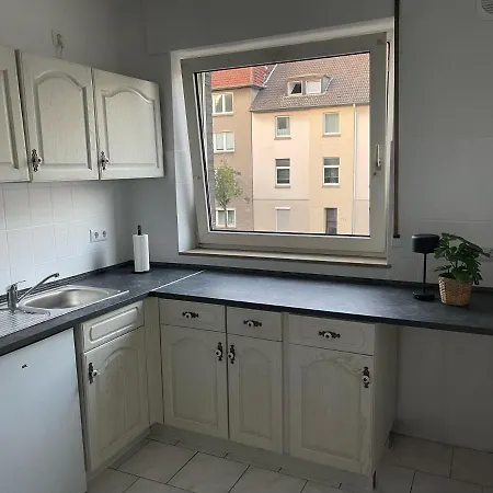 Naehe Universitaet Duisburg Und *