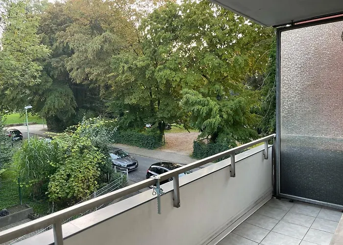 Naehe Universitaet Duisburg Und Apartmán Essen